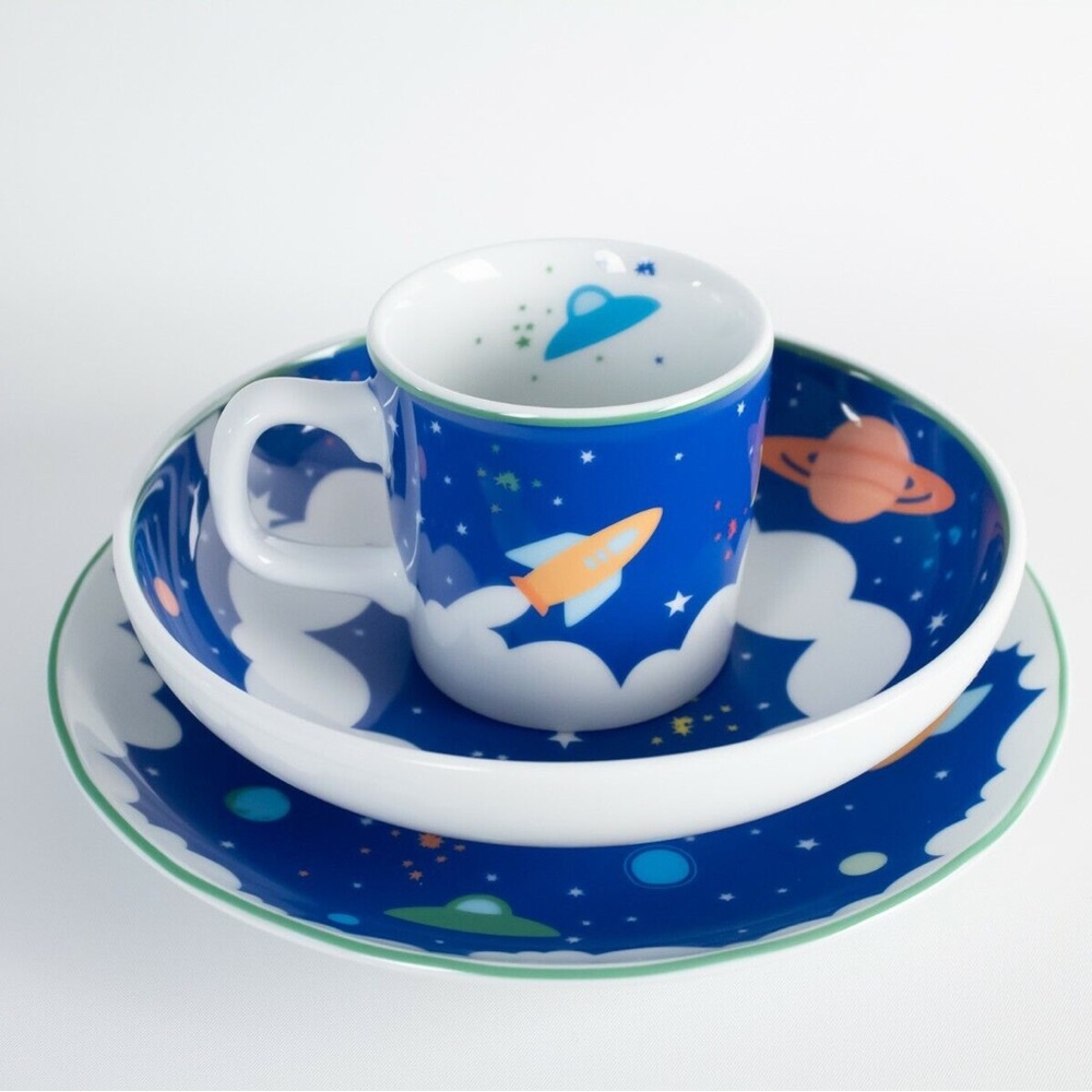 Tiffany & Co. cosmic 3 piece kids set💙🚀